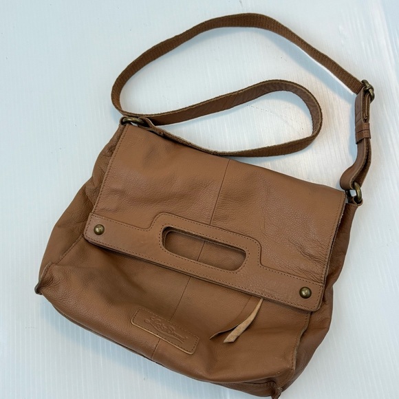 Lucky Brand Tan Crossbody Bag foldover magnet cognac piecetrain leather - Picture 1 of 15